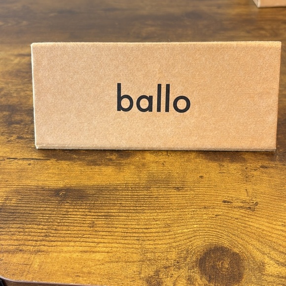 Ballo Rae Sunglasses NWT cork hemp cosmo - Picture 3 of 9